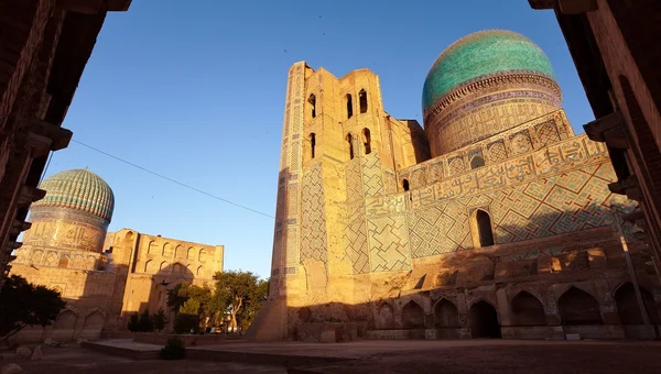 Bibi-khanym moskén - registan - samarkand - uzbekistan — Stockfoto