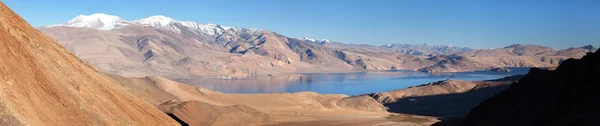 Panoramic view of Tso Moriri lake — Stock Photo, Image