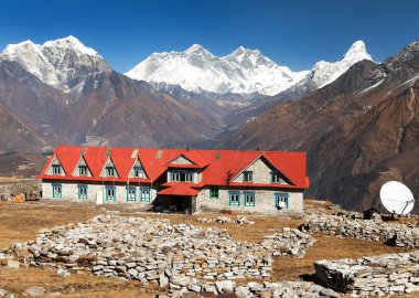 Panoramik görünümü Ama Dablam Everest Dağı, Lhotse ve