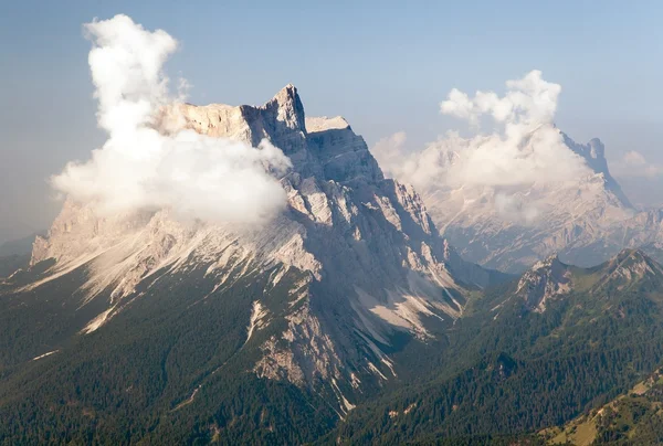 Vista do monte Pelmo e monte Civetta — Fotografia de Stock