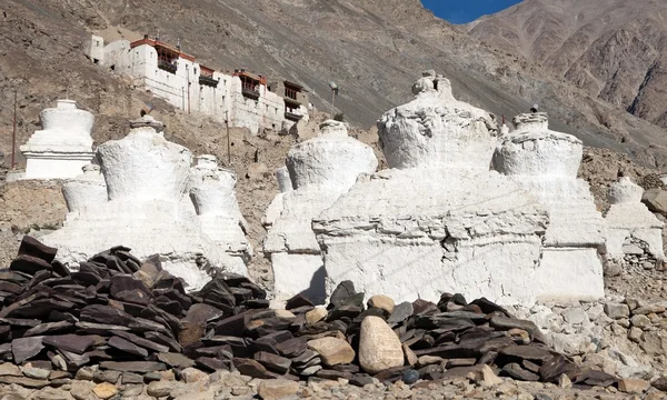 Ruínas do palácio real no vale de Nubra, Ladaque — Fotografia de Stock