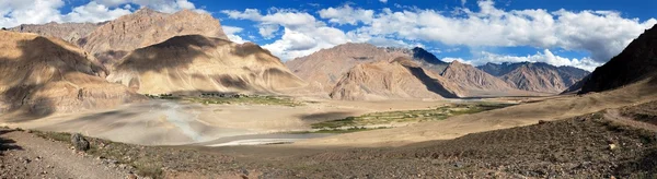 Zanskar vadi - Zangla Köyü - Ladakh görüntülemek — Stok fotoğraf