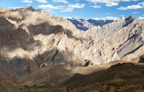 Mountain view from Zanskar trek, Ladakh — Stock Photo, Image