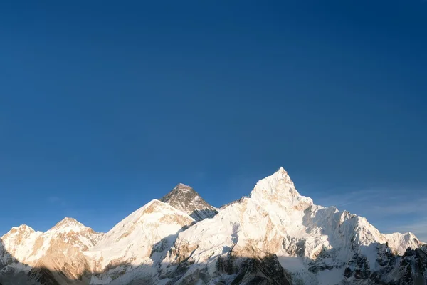 Vista panoramica sul Monte Everest da Kala Patthar — Foto Stock