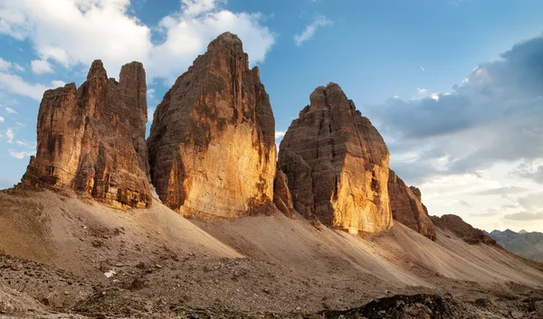 Evening view of Drei Zinnen or Tre Cime di Lavaredo — Stock Photo, Image