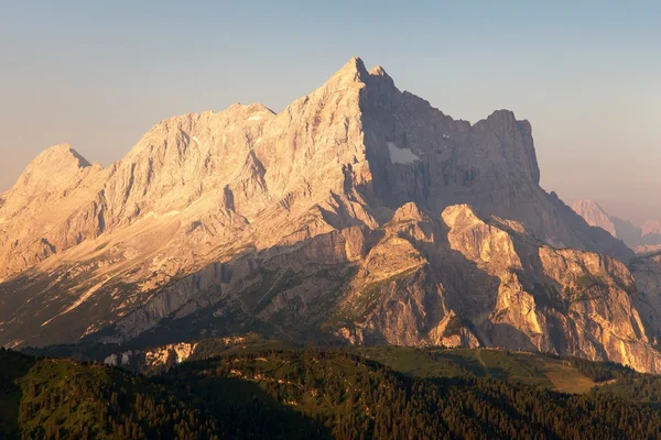 Vista da manhã do Monte Civetta — Fotografia de Stock