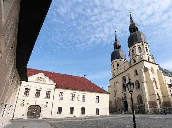 Historiska staden Trnava, vacker stad i Slovakien — Stockfoto