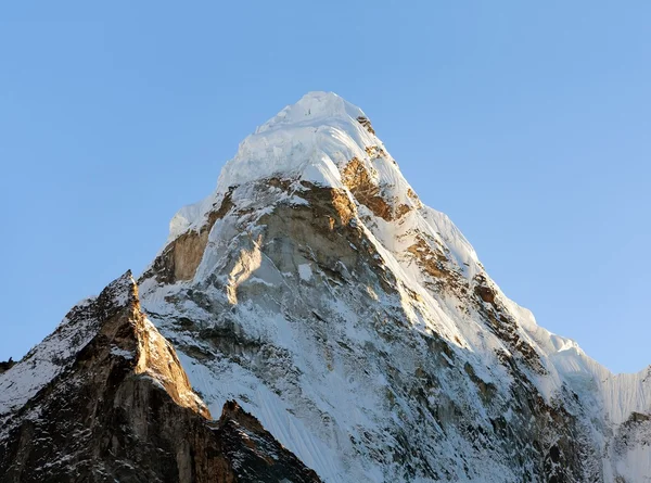 Weergave van ama dablam avond — Stockfoto