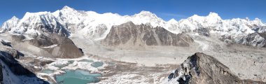 Beautiful panoramic view of Mount Cho Oyu and Everest clipart