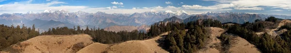 Panoramiczny widok z park narodowy Khaptad — Zdjęcie stockowe