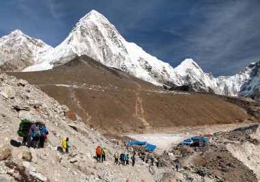 Öldüremediğimiz Shep Köyü, Kala Patthar ve monte Pumo RI