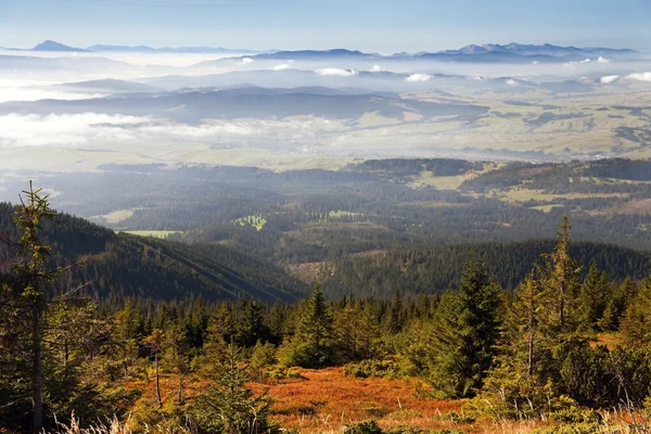 Babia gora veya Babi Hora Slovakya için görüntüleme — Stok fotoğraf