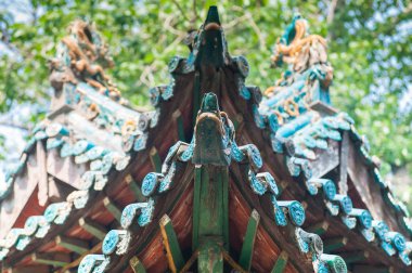 Çin eski renkli çatı