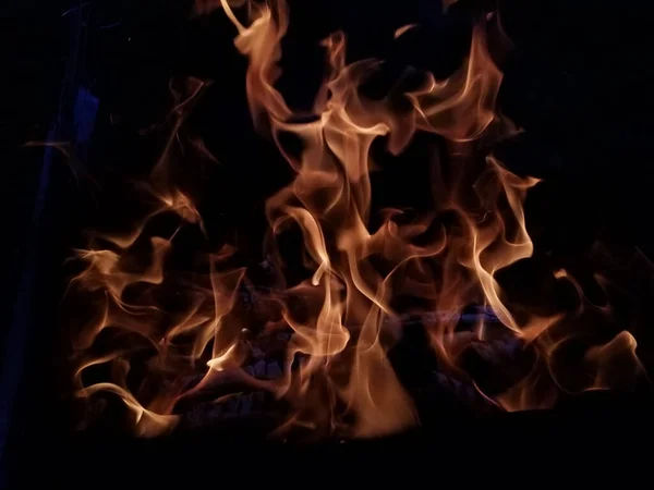 Пламя Огня Черном Фоне Языки Пламени Закрой — стоковое фото