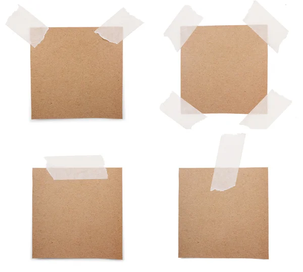 Papel de papel reciclado marrón aislado sobre fondo blanco —  Fotos de Stock