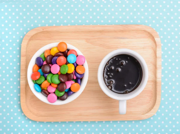 Hot chocolate and colorful candy — Stock Photo, Image