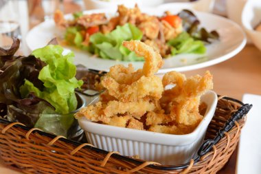 Çıtır çıtır kızarmış karides