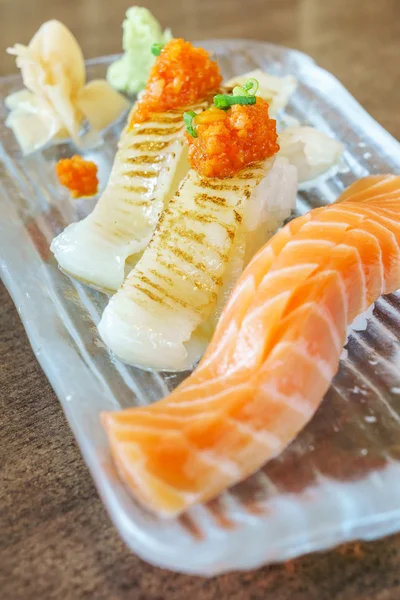 Engawa zalm Japanse sushi — Stockfoto