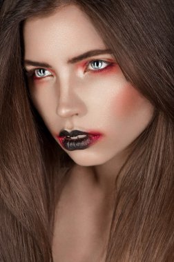 expresive makyaj ile kız