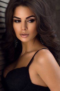 esmer güzel bir portresi