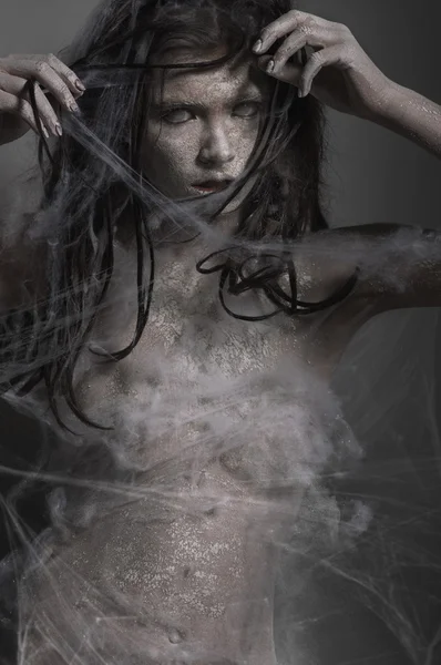 Sujo zombie mulher — Fotografia de Stock