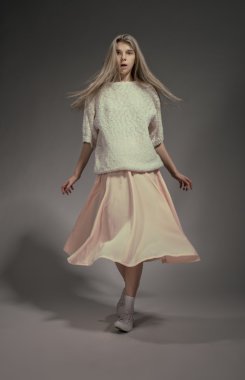 Boho chic tarzı moda modeli