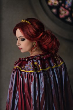 Ortaçağ Kraliçe bir portre