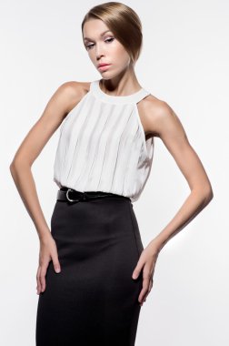 nő a smink divat ruhák