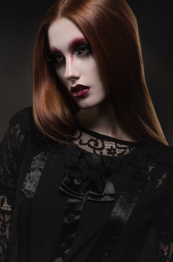 Gotik kız portresi