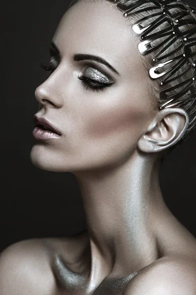 Portrait of woman with silver makeup — Stock fotografie