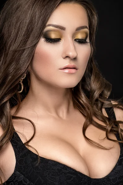Frau mit modischem Make-up — Stockfoto