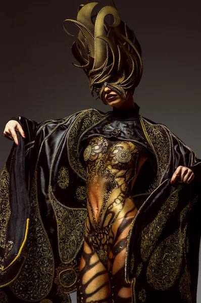 Model s fantasy motýl těla — Stock fotografie