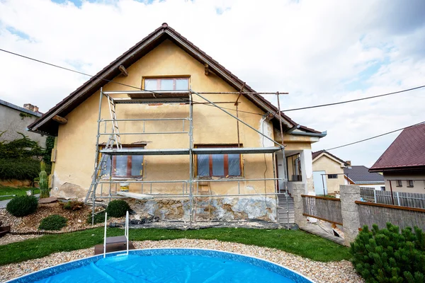 Construction or repair of the rural house — Stock Photo, Image