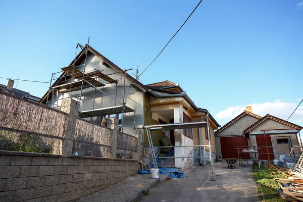 Construção ou reparação da casa rural — Fotografia de Stock