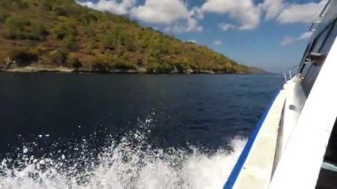 su sıçrama hızlı gemisinden 