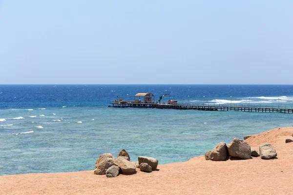 Kızıldeniz Dalış iskele, Mısır sahil şeridine — Stok fotoğraf