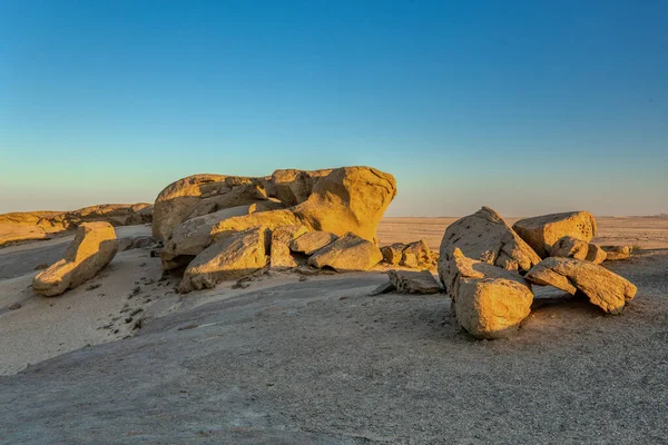 Landskap Vogelfederberg Intressant Klippformation Namib Öken Solnedgången Namibia Vildmark Afrika — Stockfoto