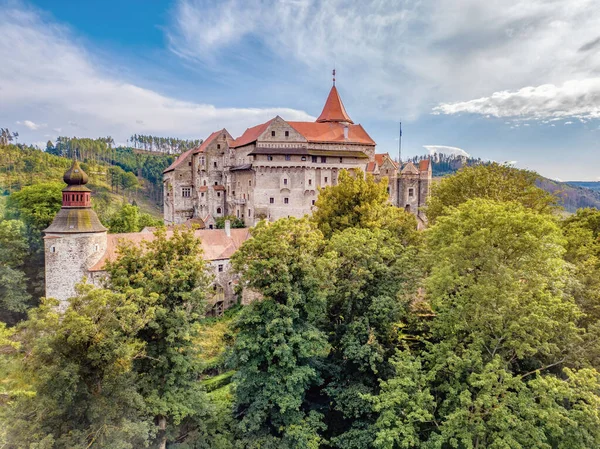 Bela Vista Aérea Cênica Histórico Medieval Castelo Pernstejn República Checa — Fotografia de Stock