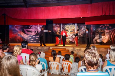 animasyon ekibi Tunus tatil zamanı göster