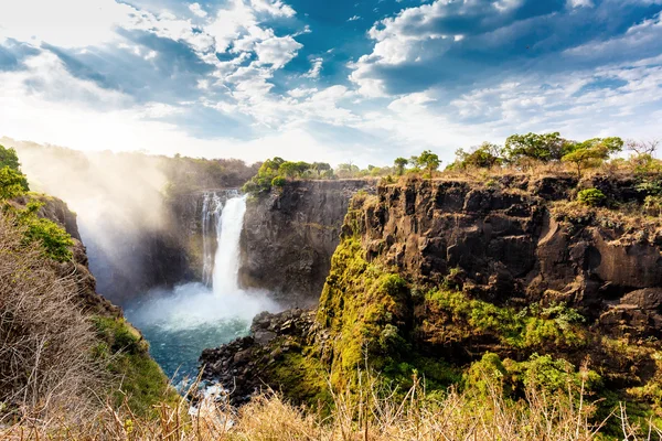 The Victoria falls with dramatic sky — Stock Photo, Image