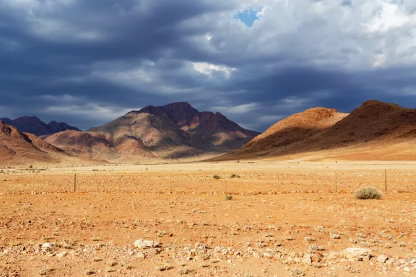 Panorama fantrastic Namibia moonscape krajobraz — Zdjęcie stockowe