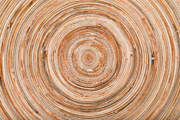 Коло дерев'яними тлі — стокове фото