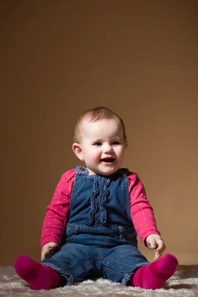 Glimlachende baby baby — Stockfoto