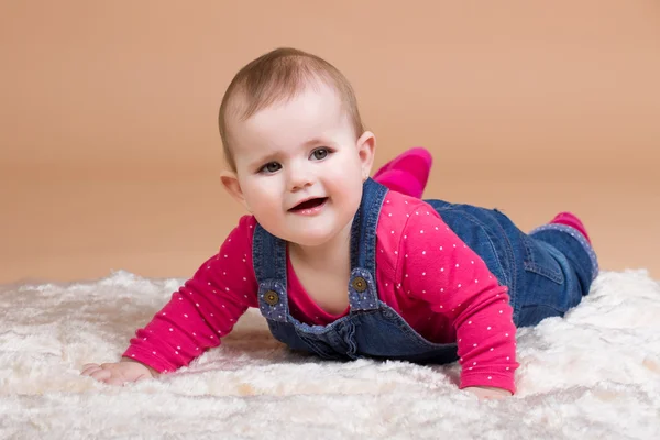 Bebê bebê bebê sorrindo — Fotografia de Stock