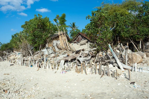Indonesiska house - shack på stranden — Stockfoto