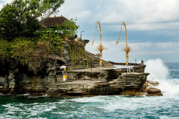 Tanah Lot Temple on Sea in Bali Island Indonesia — Stock Photo, Image