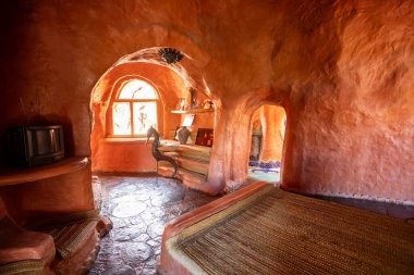 Casa Terracota, the architectural masterpiece and sustainable dwelling designed by Colombian architect Octavio Mendoza Morales in Villa de Leyva, Boyaca, Colombia