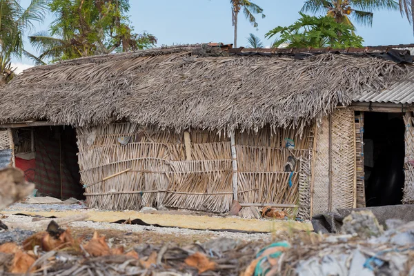 印尼的房子-海滩上的小木屋 — 图库照片