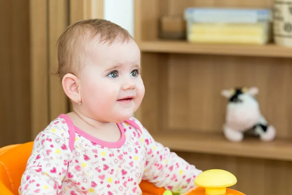 Feliz niña linda —  Fotos de Stock