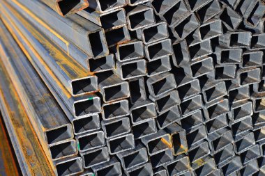 Bir dikdörtgen kesit kira.